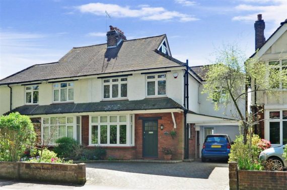 4 Bedroom Semi-Detac...